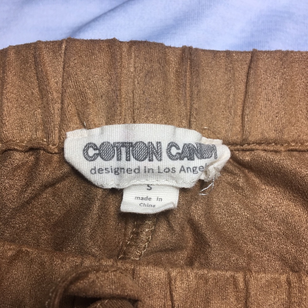 COTTON CANDY L.A FAUX SUEDE SHORT - Picture 4 of 4